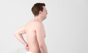 Болит спина: можно ли вылечить в домашних условиях